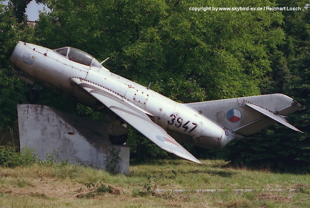 Name:  3947.jpg
Views: 356
Size:  169.1 KB