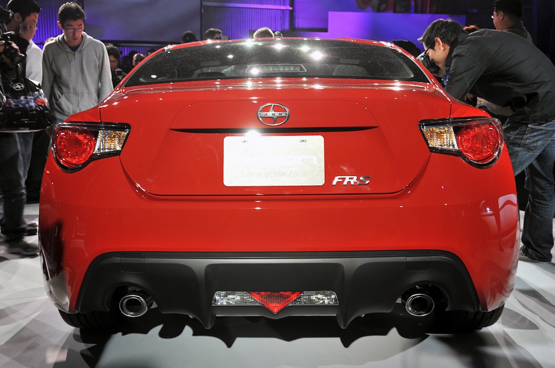 Name:  04-scion-fr-s-debut.jpg
Views: 23387
Size:  194.9 KB