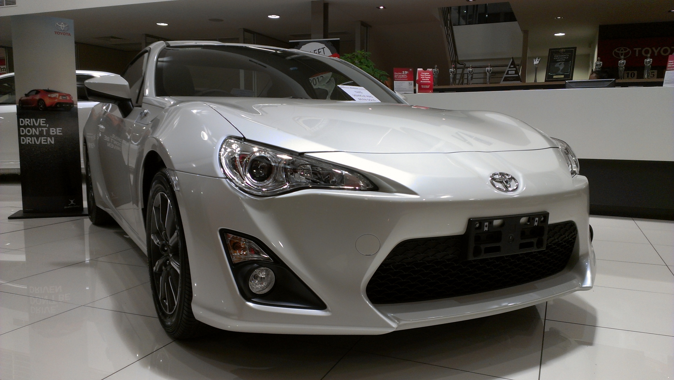 Name:  2012-06-19 17.38.38.jpg
Views: 777
Size:  727.6 KB