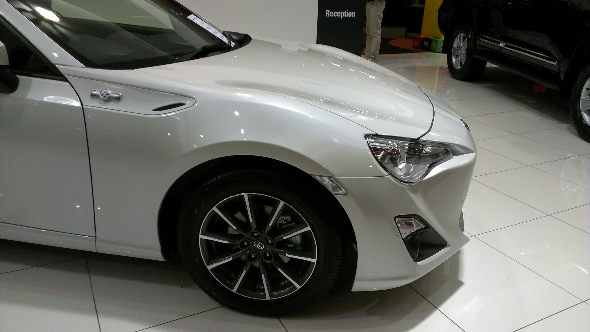 Name:  2012-06-19 17.39.27.jpg
Views: 726
Size:  681.0 KB