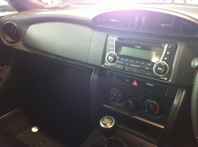 Name:  photo7.JPG
Views: 630
Size:  118.2 KB