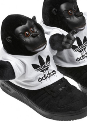 Name:  Designer-Jeremy-Scott-Collaborates-With-Adidas-2012-Shoe-Collection.png
Views: 3172
Size:  147.8 KB