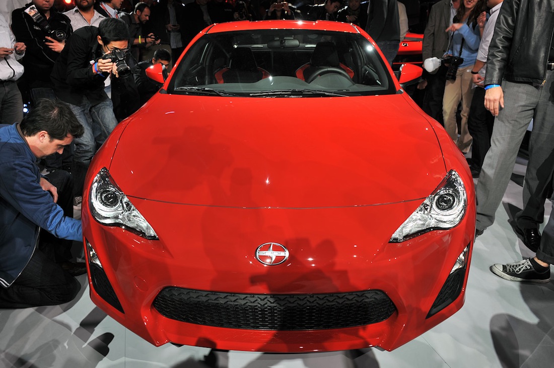 Name:  03-scion-fr-s-debut.jpg
Views: 23492
Size:  220.3 KB